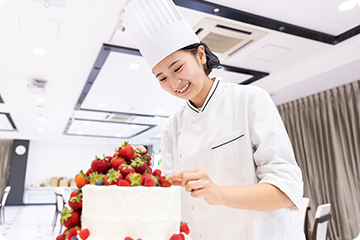 ウェディングケーキ実習