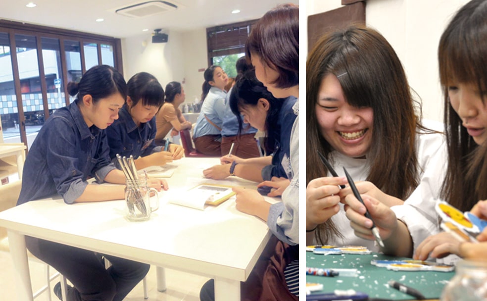 店舗プランニングを行う学生